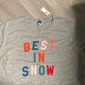 Old Navy Gray Kids Tee with Colorful 'Best in Snow' Print